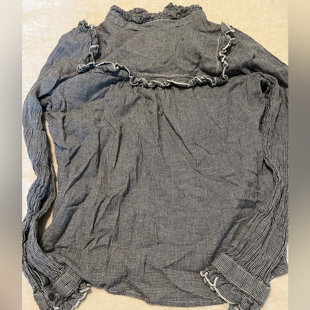 Sita murk at Anthropologie long sleeved top.